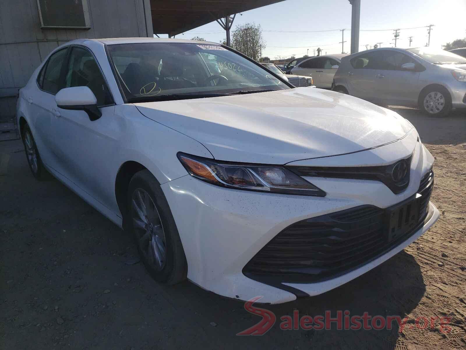 4T1B11HK2KU254267 2019 TOYOTA CAMRY