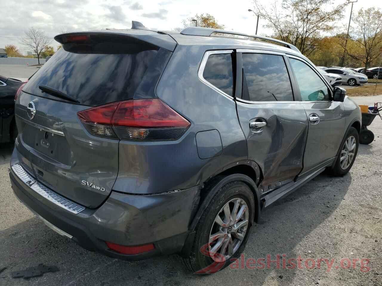 5N1AT2MV4JC758058 2018 NISSAN ROGUE