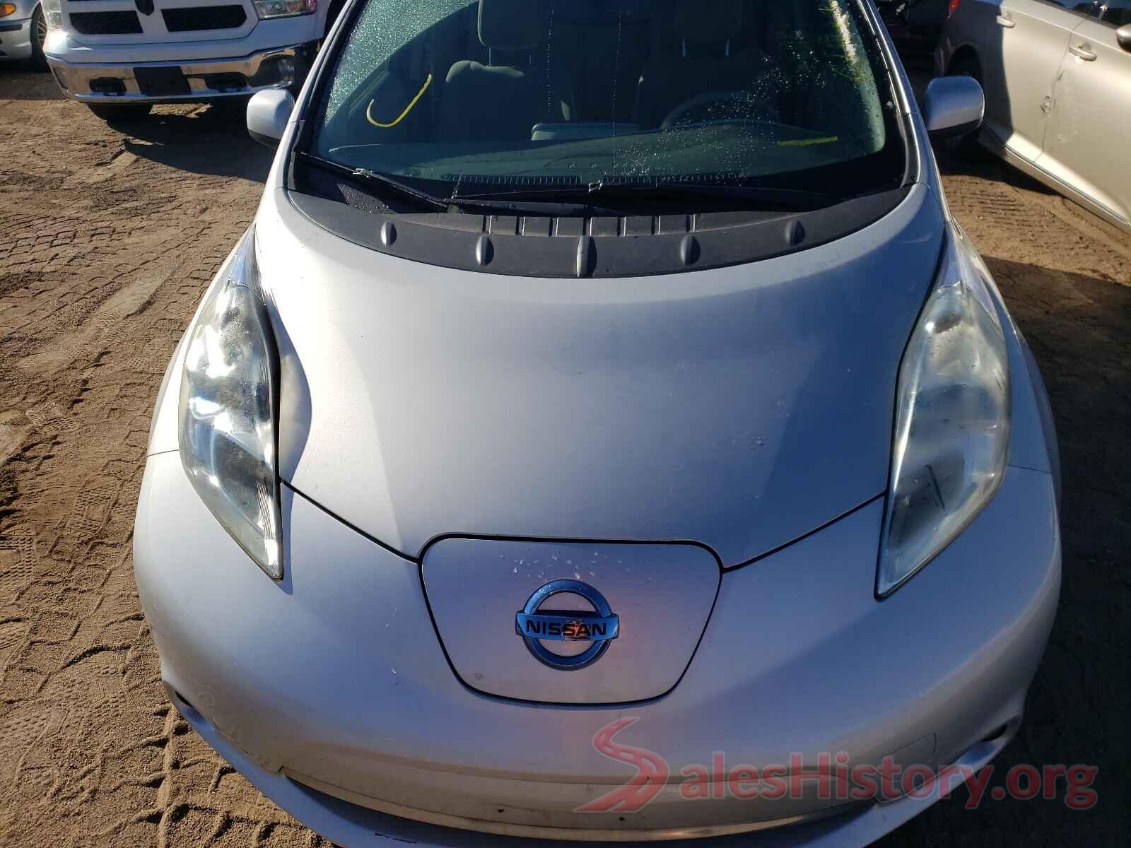 JN1AZ0CP7BT002240 2011 NISSAN LEAF