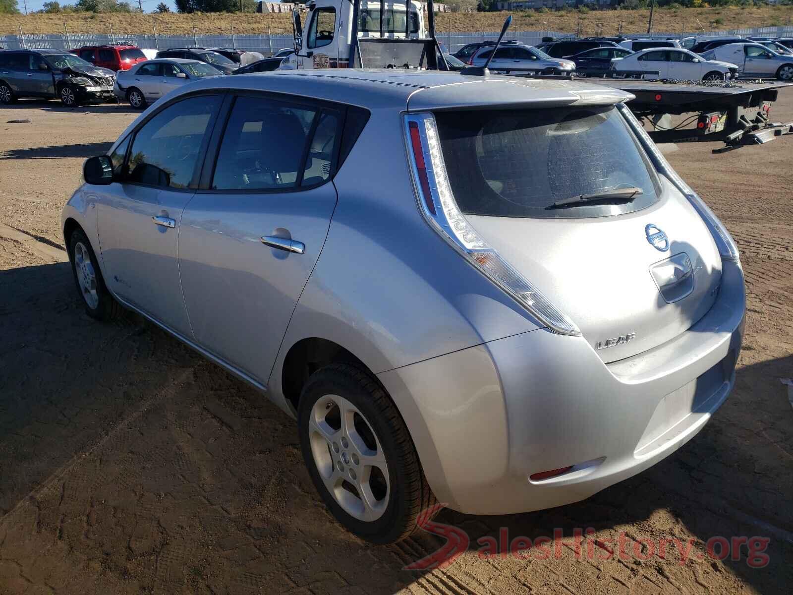 JN1AZ0CP7BT002240 2011 NISSAN LEAF