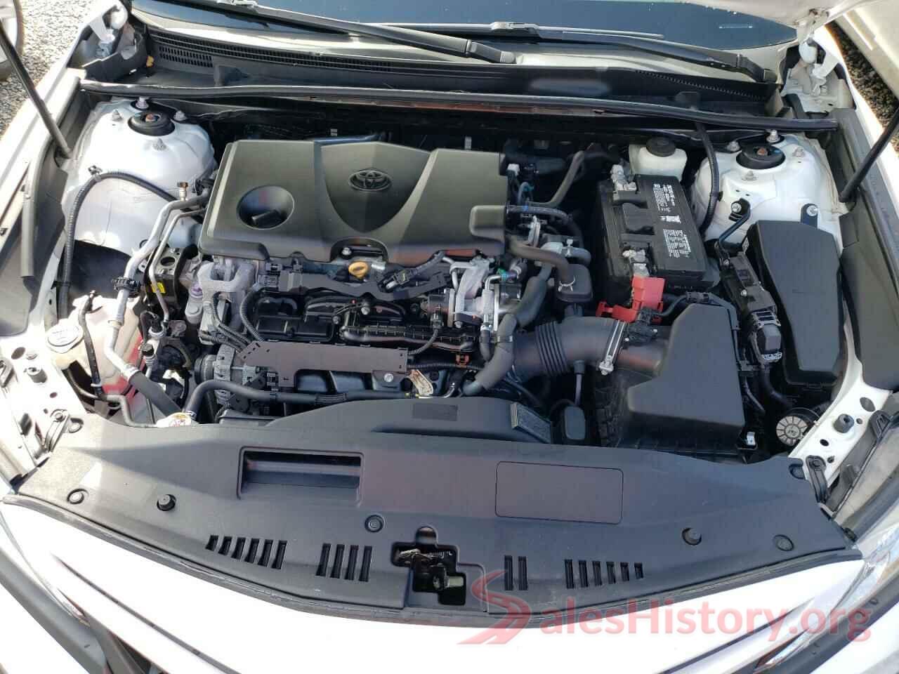 4T1B11HK1JU613235 2018 TOYOTA CAMRY