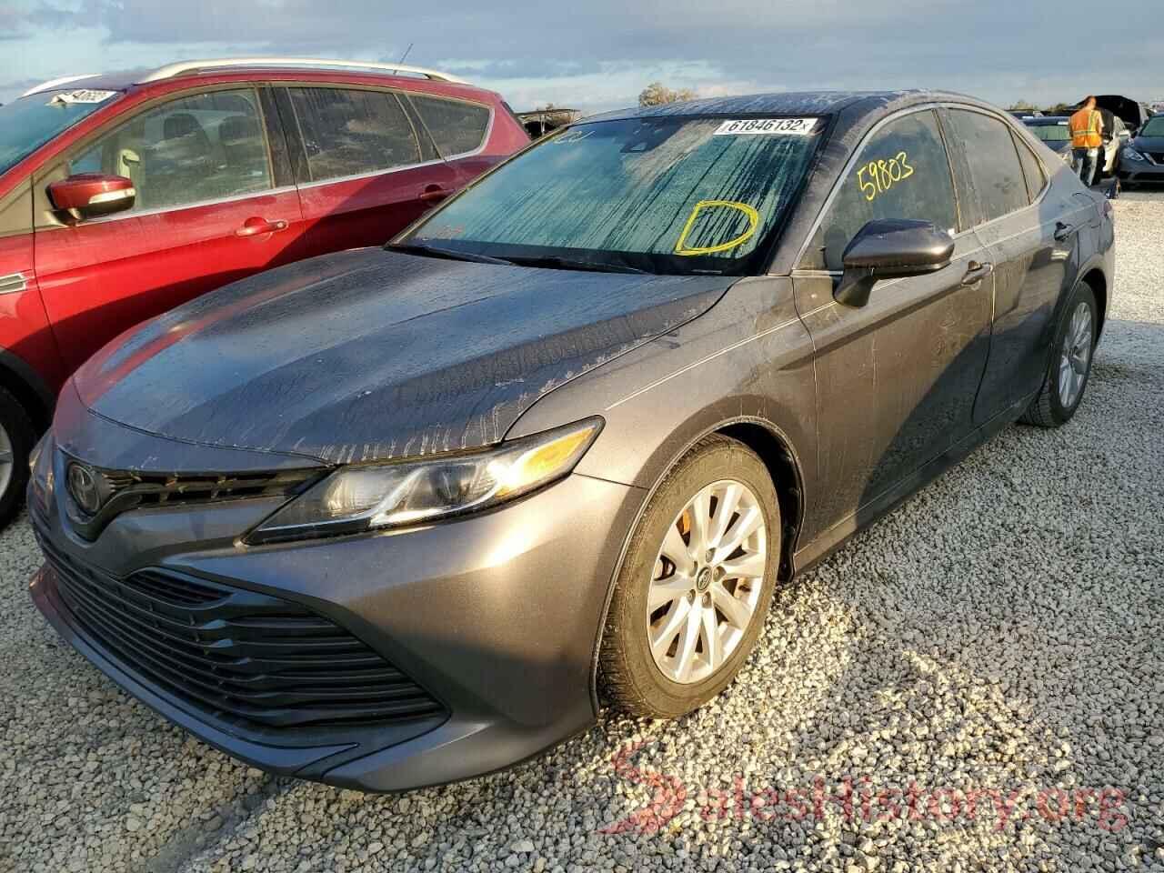 4T1B11HK1JU085194 2018 TOYOTA CAMRY