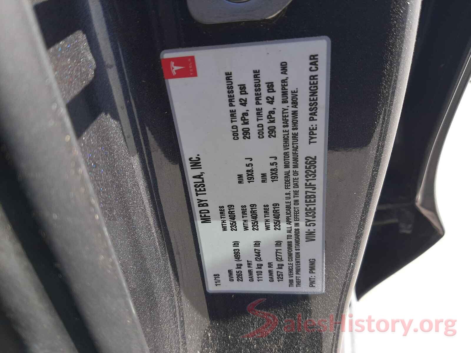 5YJ3E1EB7JF132562 2018 TESLA MODEL 3