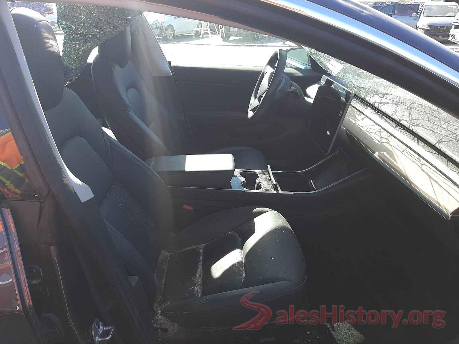 5YJ3E1EB7JF132562 2018 TESLA MODEL 3