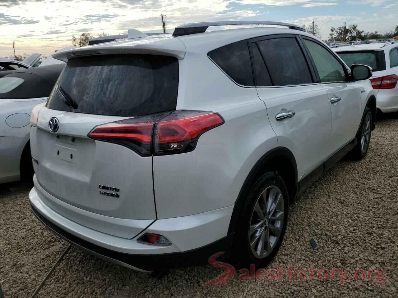 JTMDJREV7HD080196 2017 TOYOTA RAV4