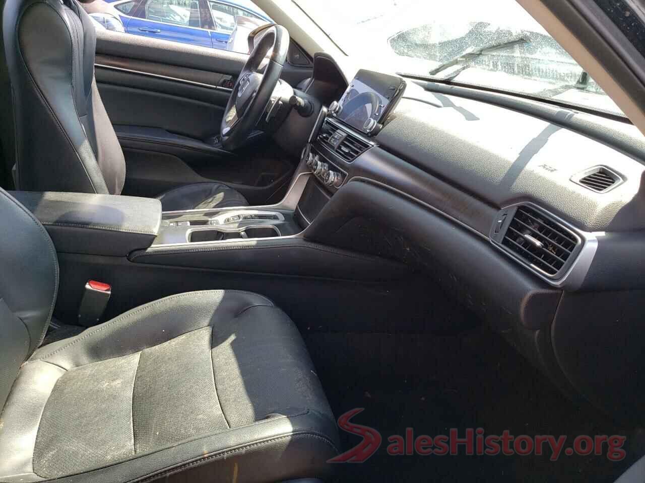 1HGCV2F63JA032637 2018 HONDA ACCORD