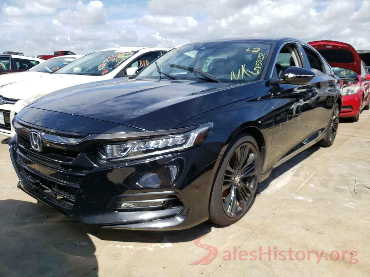 1HGCV2F63JA032637 2018 HONDA ACCORD