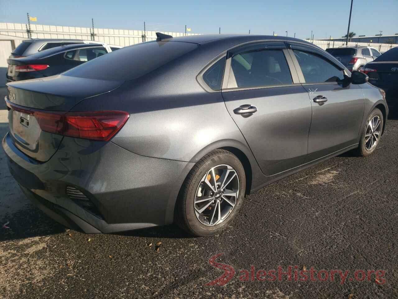 3KPF24AD2NE482904 2022 KIA FORTE