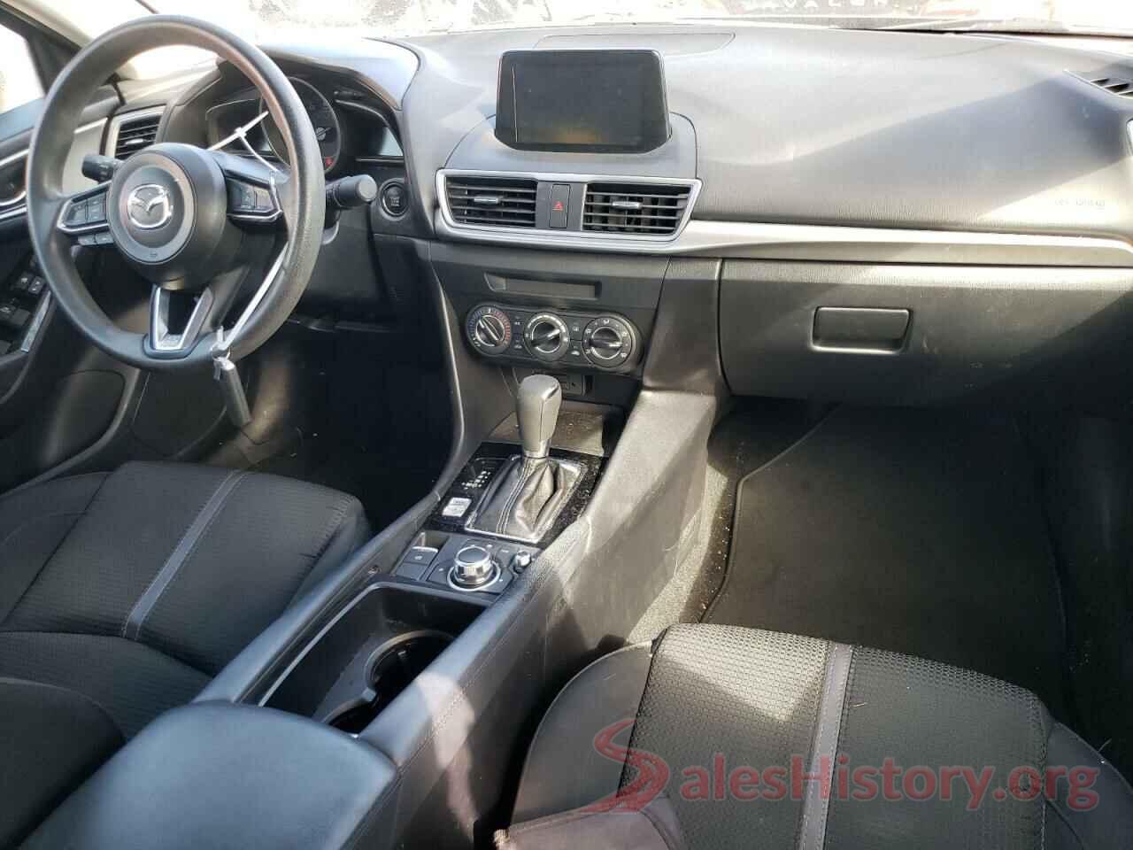 3MZBN1U73JM158576 2018 MAZDA 3