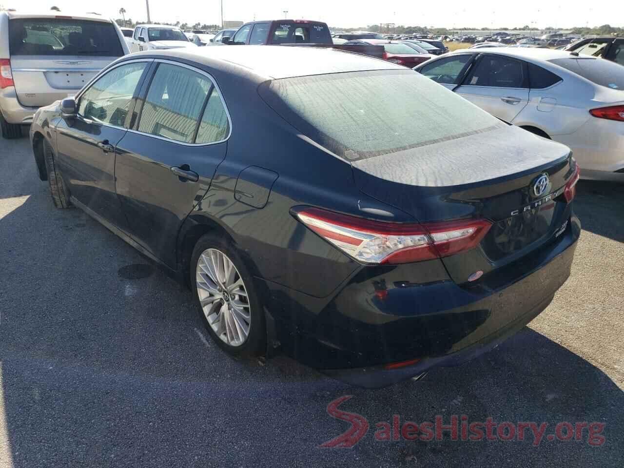 4T1B21HK7JU504727 2018 TOYOTA CAMRY