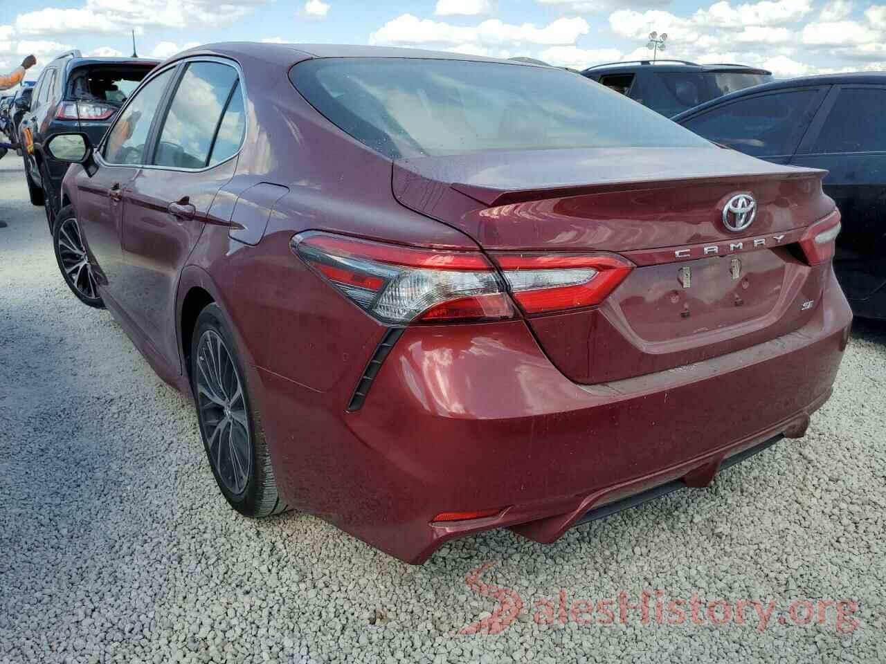 4T1B11HK2JU674710 2018 TOYOTA CAMRY