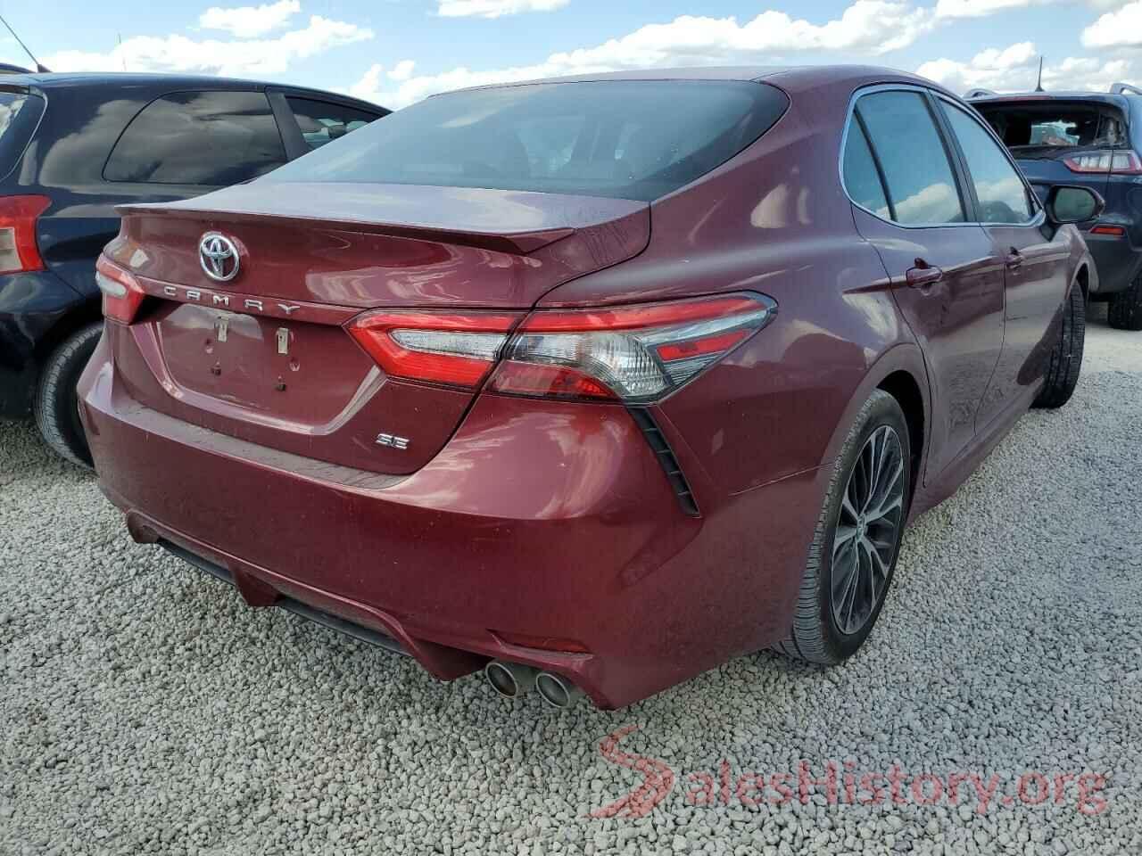 4T1B11HK2JU674710 2018 TOYOTA CAMRY