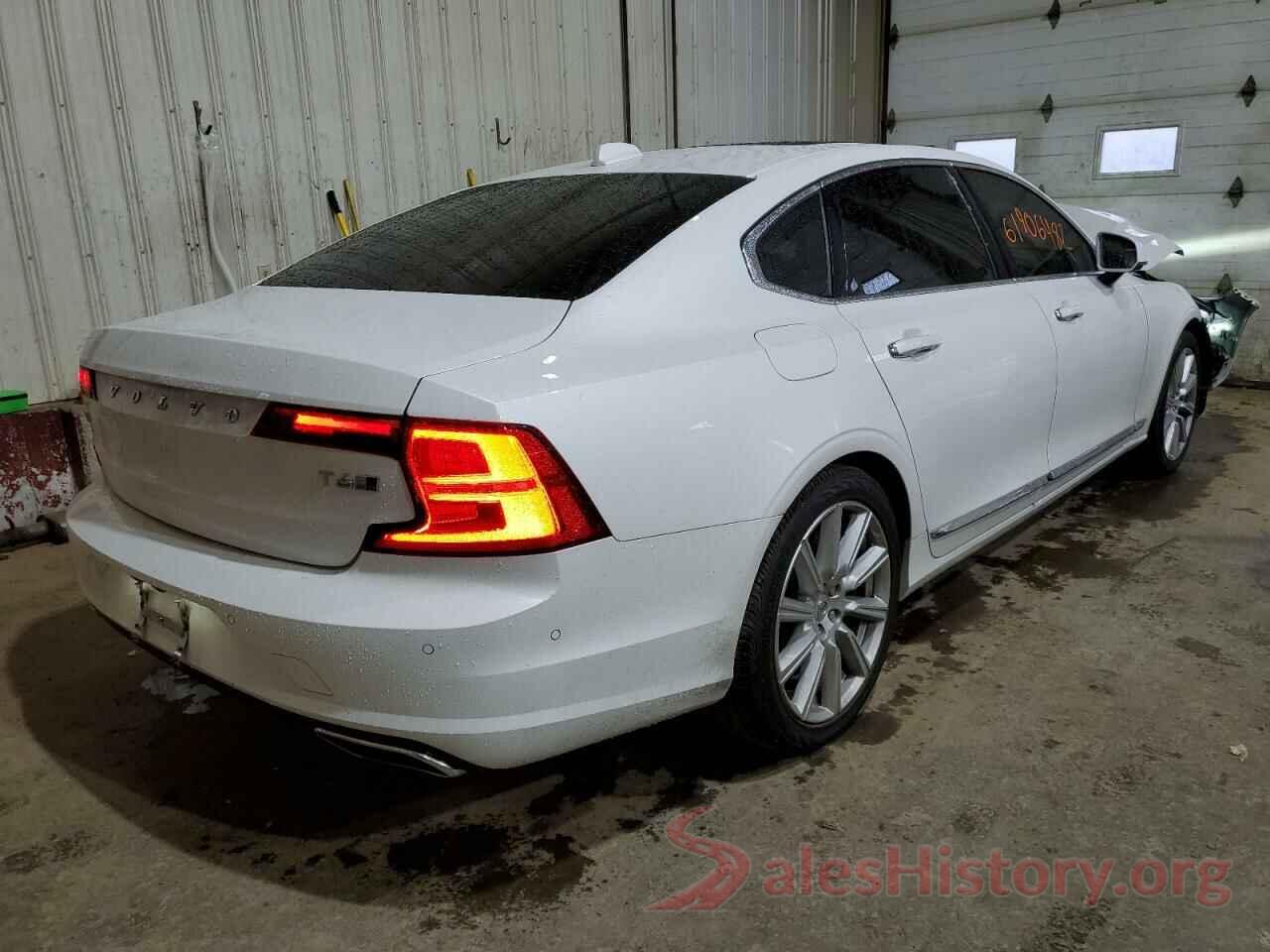 LVYA22ML9JP056812 2018 VOLVO S90