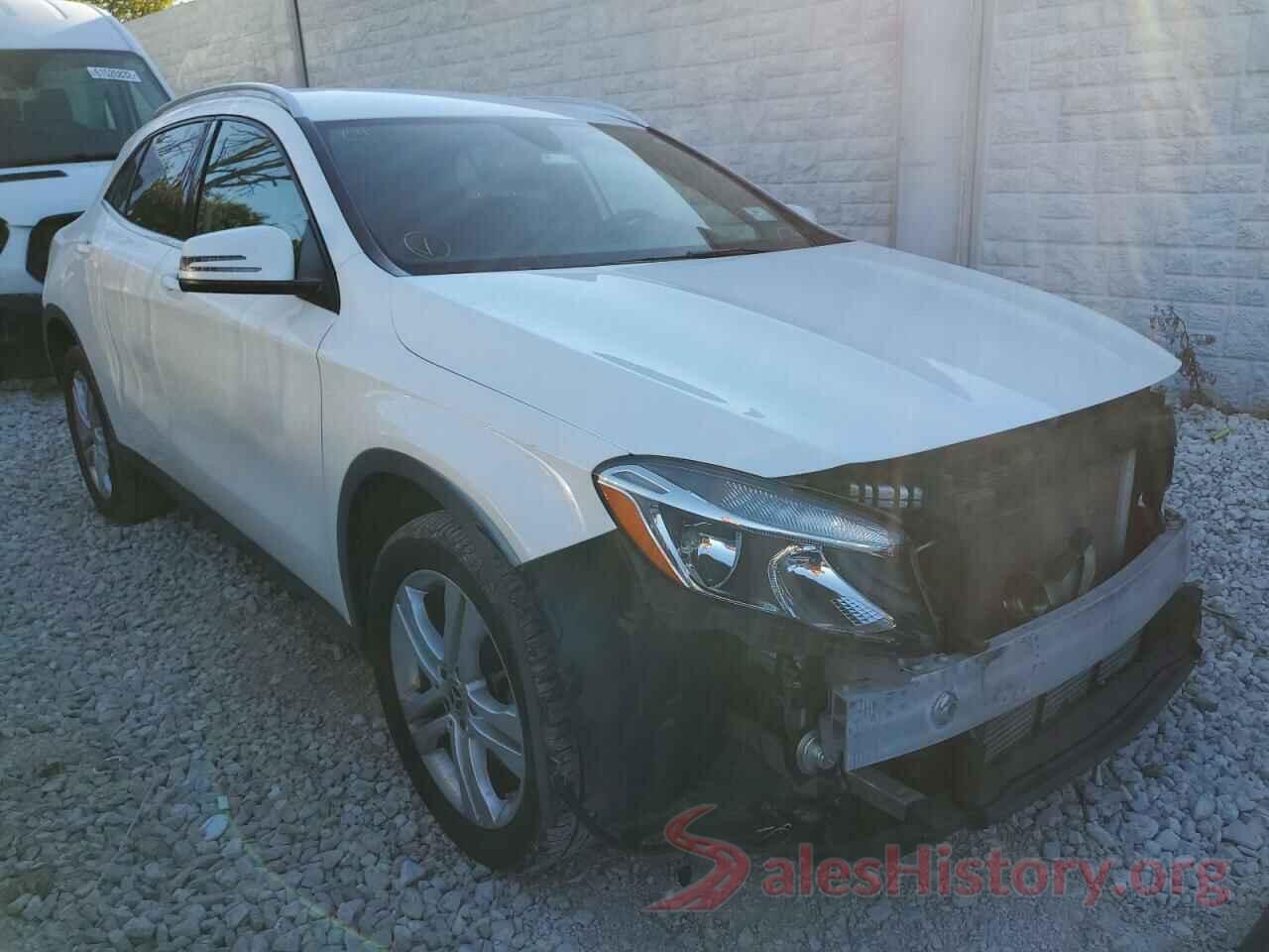 WDCTG4EB5KU012130 2019 MERCEDES-BENZ GLA-CLASS