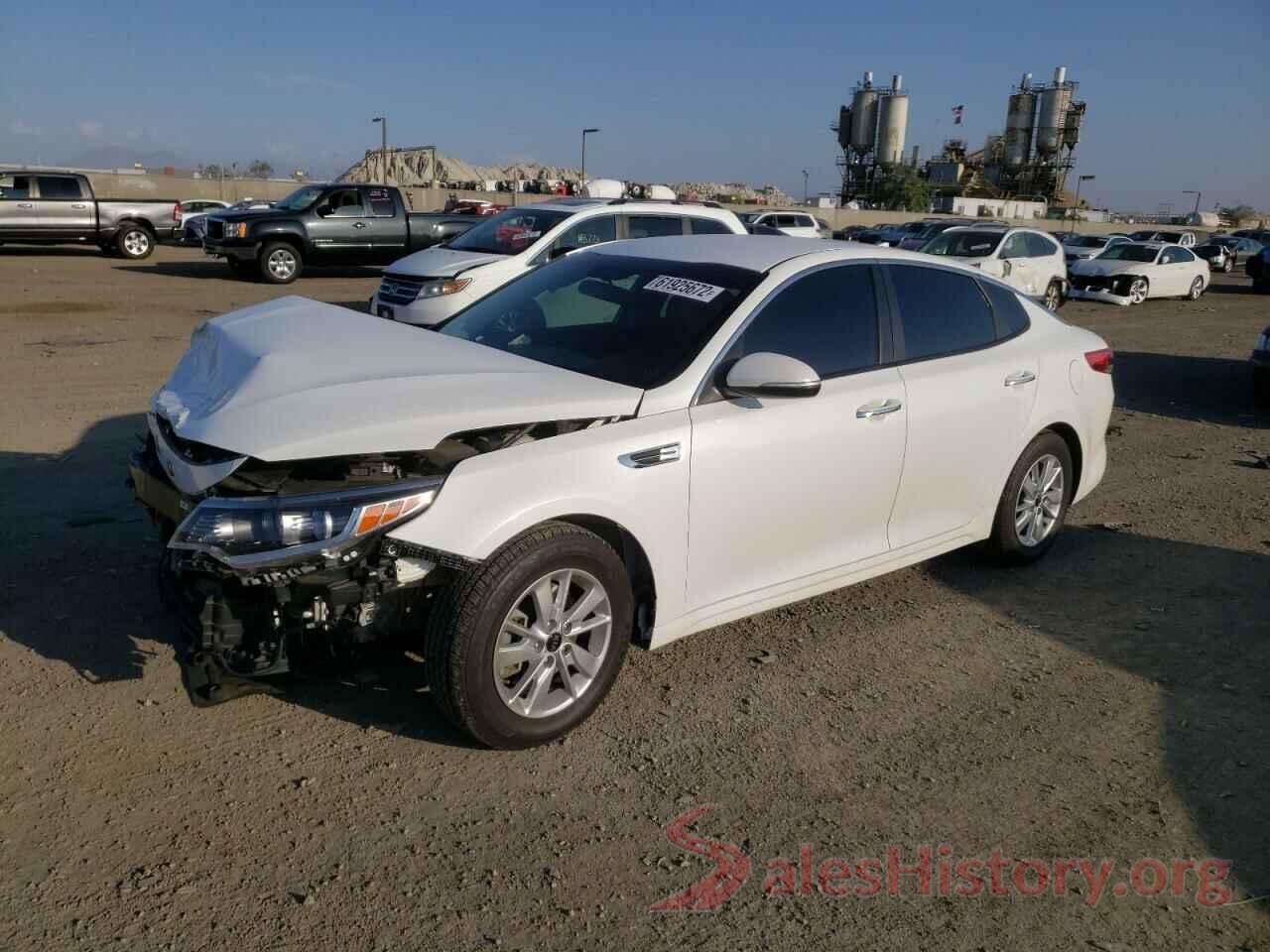 KNAGT4L3XJ5216507 2018 KIA OPTIMA