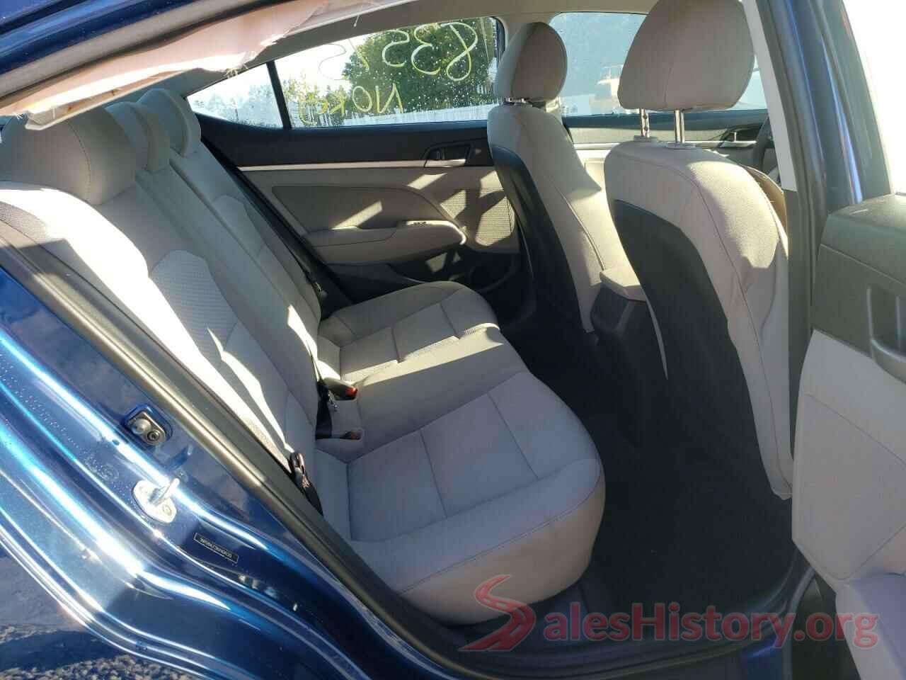 5NPD84LF2KH404120 2019 HYUNDAI ELANTRA