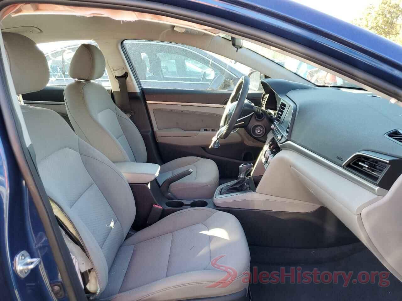 5NPD84LF2KH404120 2019 HYUNDAI ELANTRA