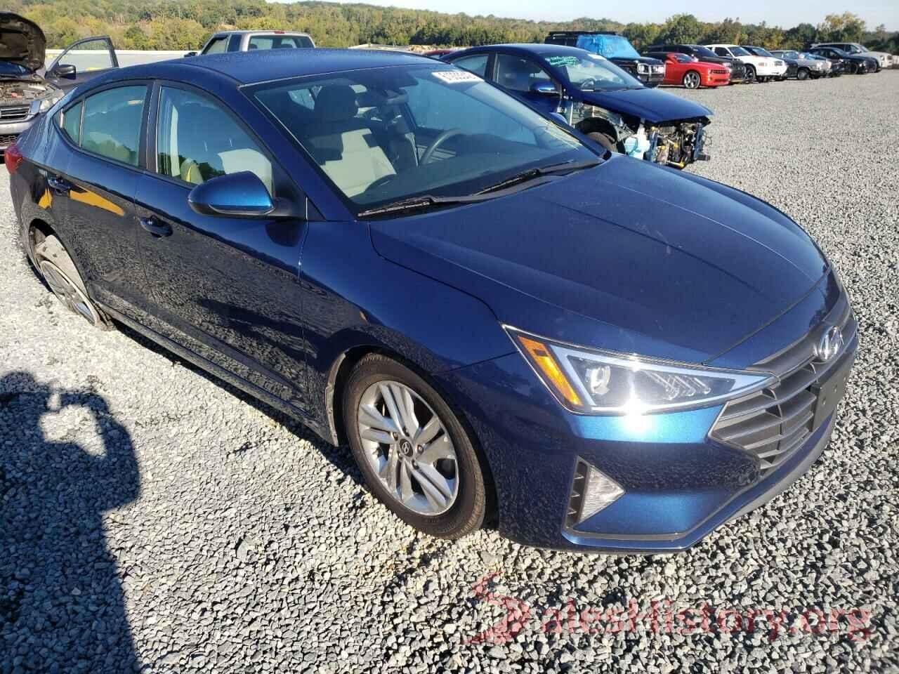 5NPD84LF2KH404120 2019 HYUNDAI ELANTRA