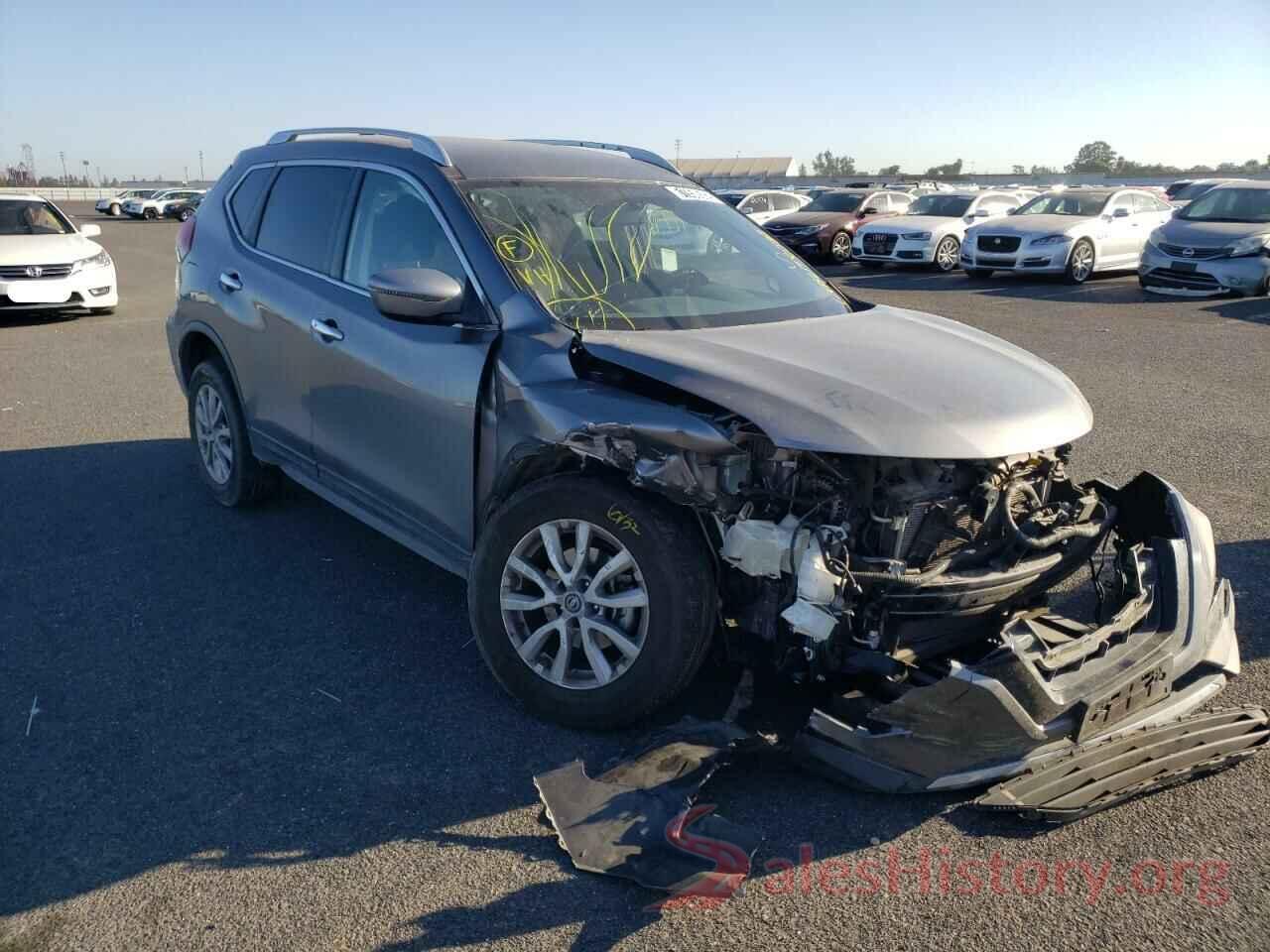 KNMAT2MT1JP584557 2018 NISSAN ROGUE