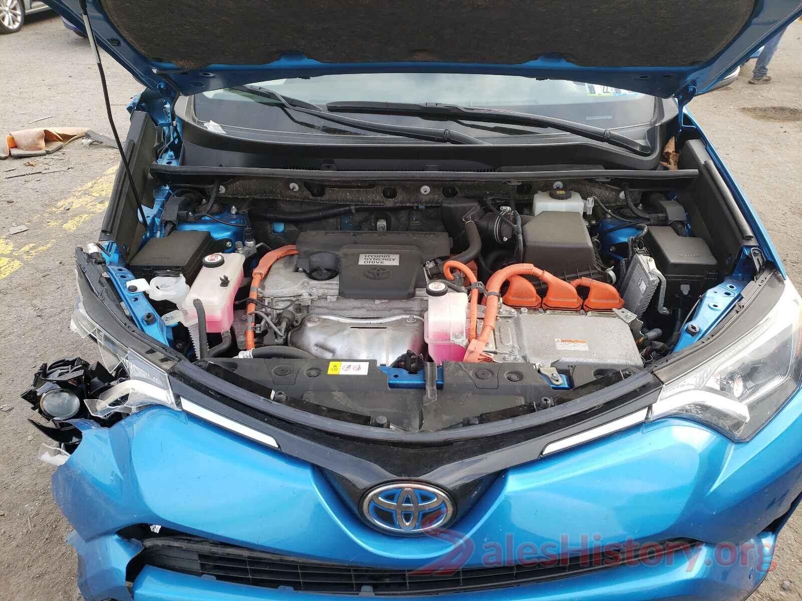 JTMRJREV6HD140880 2017 TOYOTA RAV4