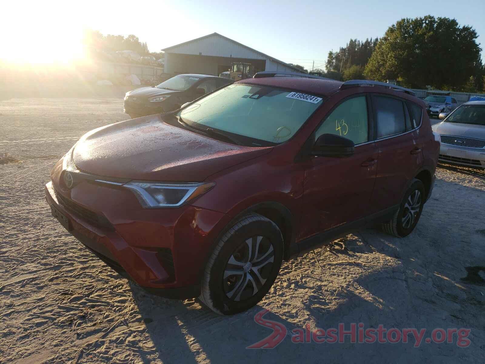 JTMBFREV1JD255198 2018 TOYOTA RAV4