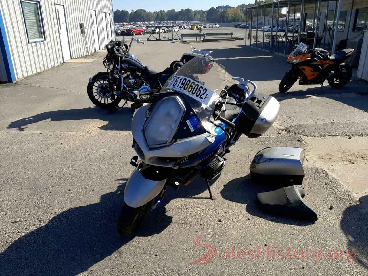 WB10338055ZM30426 2005 BMW R