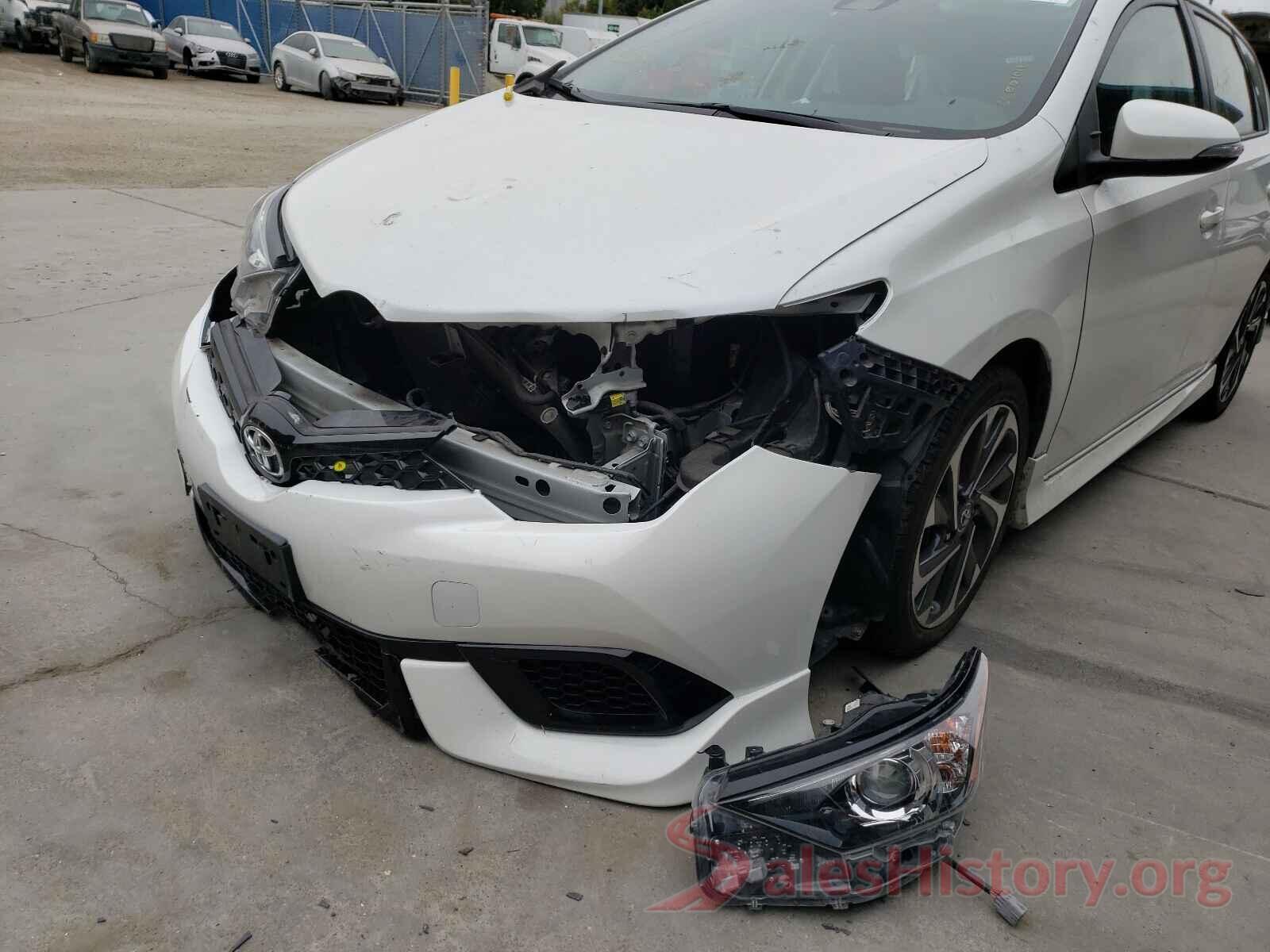 JTNKARJE8JJ553555 2018 TOYOTA COROLLA