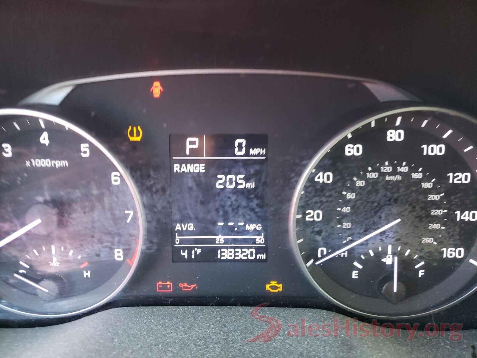 5NPD74LF2HH150663 2017 HYUNDAI ELANTRA