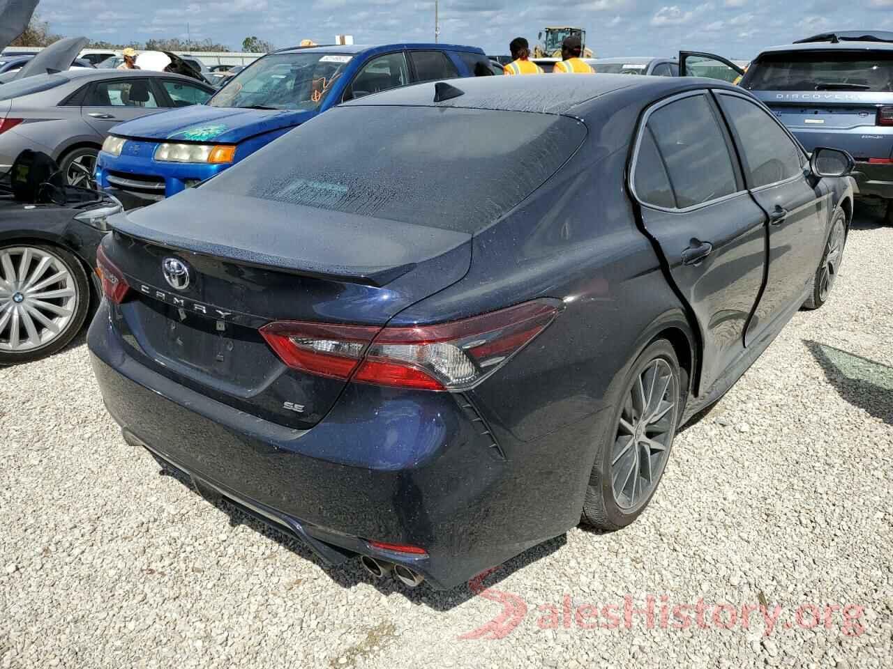 4T1T11AKXMU483118 2021 TOYOTA CAMRY