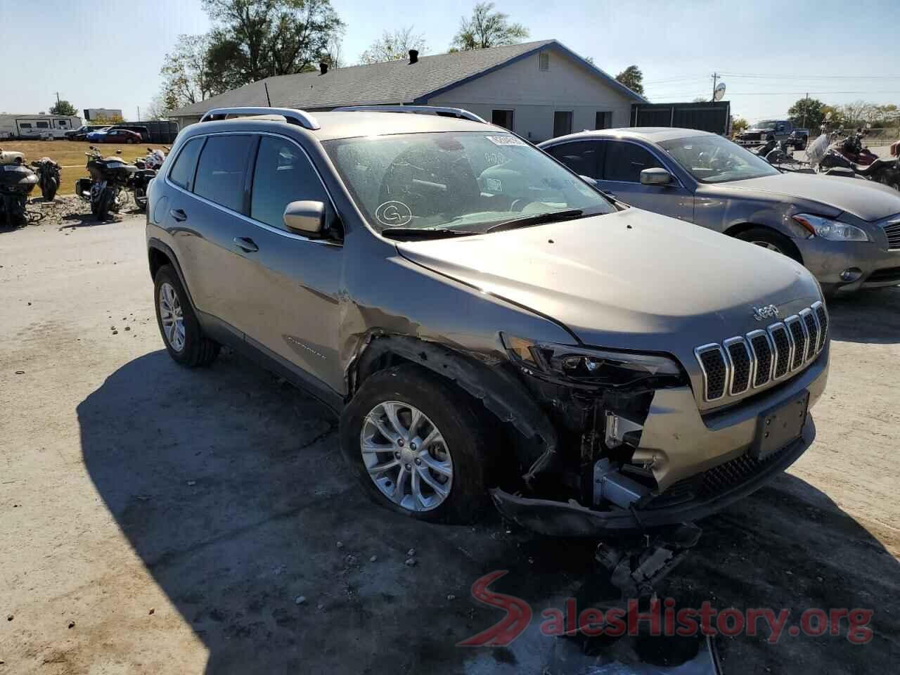 1C4PJMCB5KD112885 2019 JEEP GRAND CHER