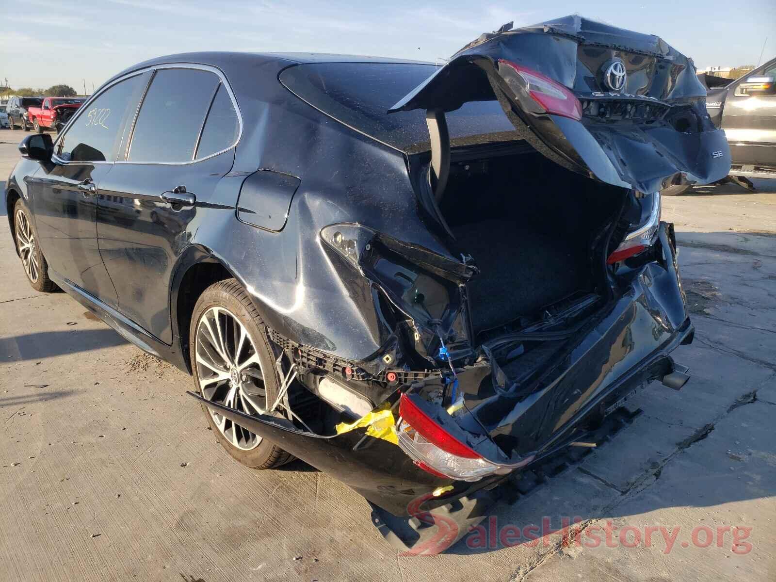 4T1B11HK4JU028827 2018 TOYOTA CAMRY