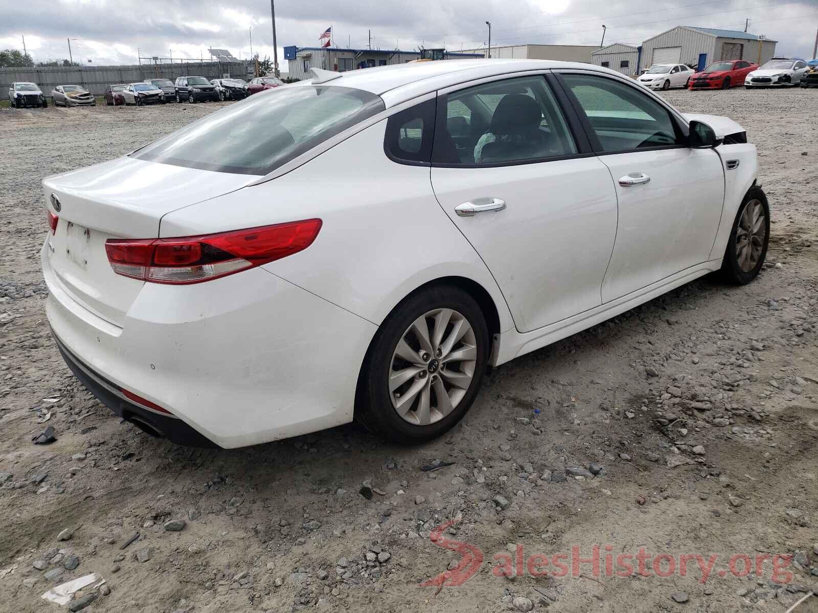 5XXGT4L38JG252257 2018 KIA OPTIMA