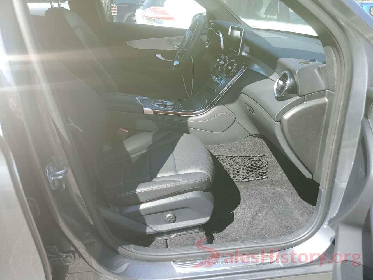 WDC0G4KB5KV167827 2019 MERCEDES-BENZ GLC-CLASS