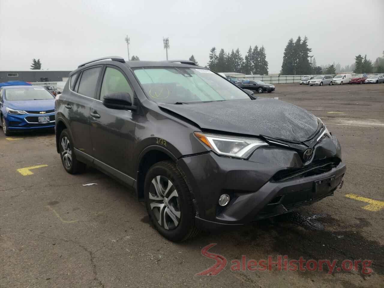 JTMBFREV9JJ176069 2018 TOYOTA RAV4