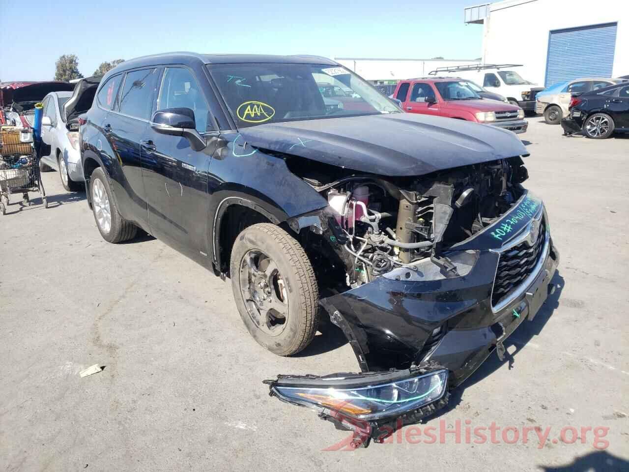 5TDXBRCH4LS002382 2020 TOYOTA HIGHLANDER