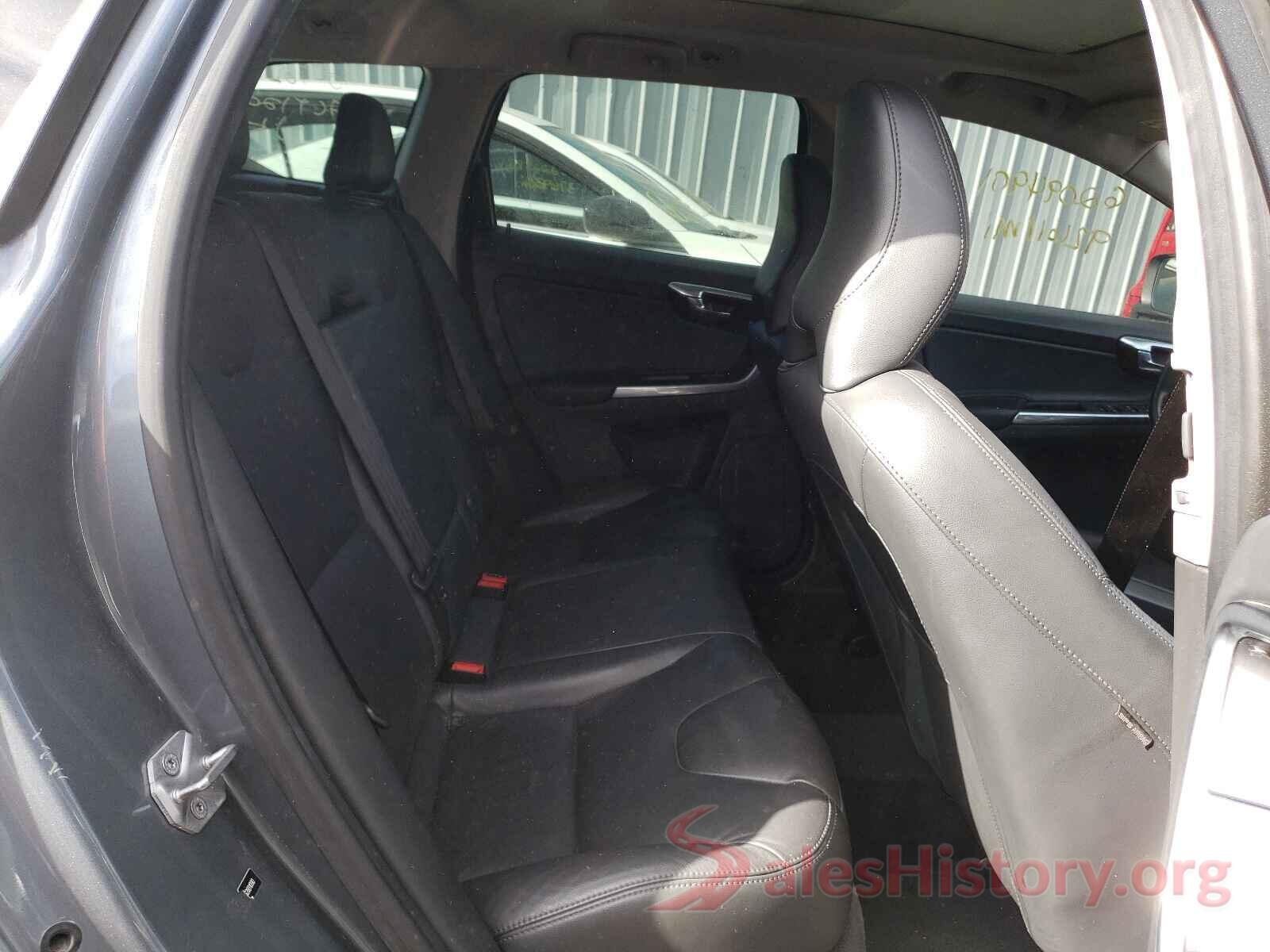 YV4612RM2G2891090 2016 VOLVO XC60