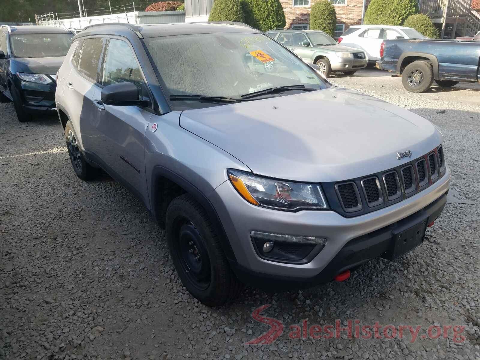 3C4NJDDB5KT756449 2019 JEEP COMPASS