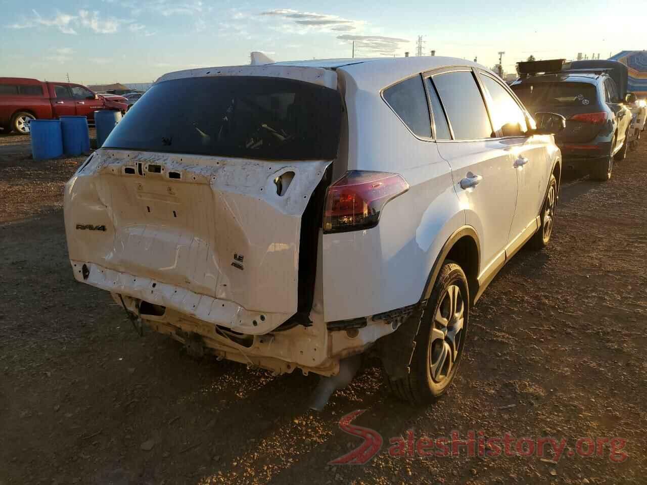 2T3BFREV9JW720636 2018 TOYOTA RAV4