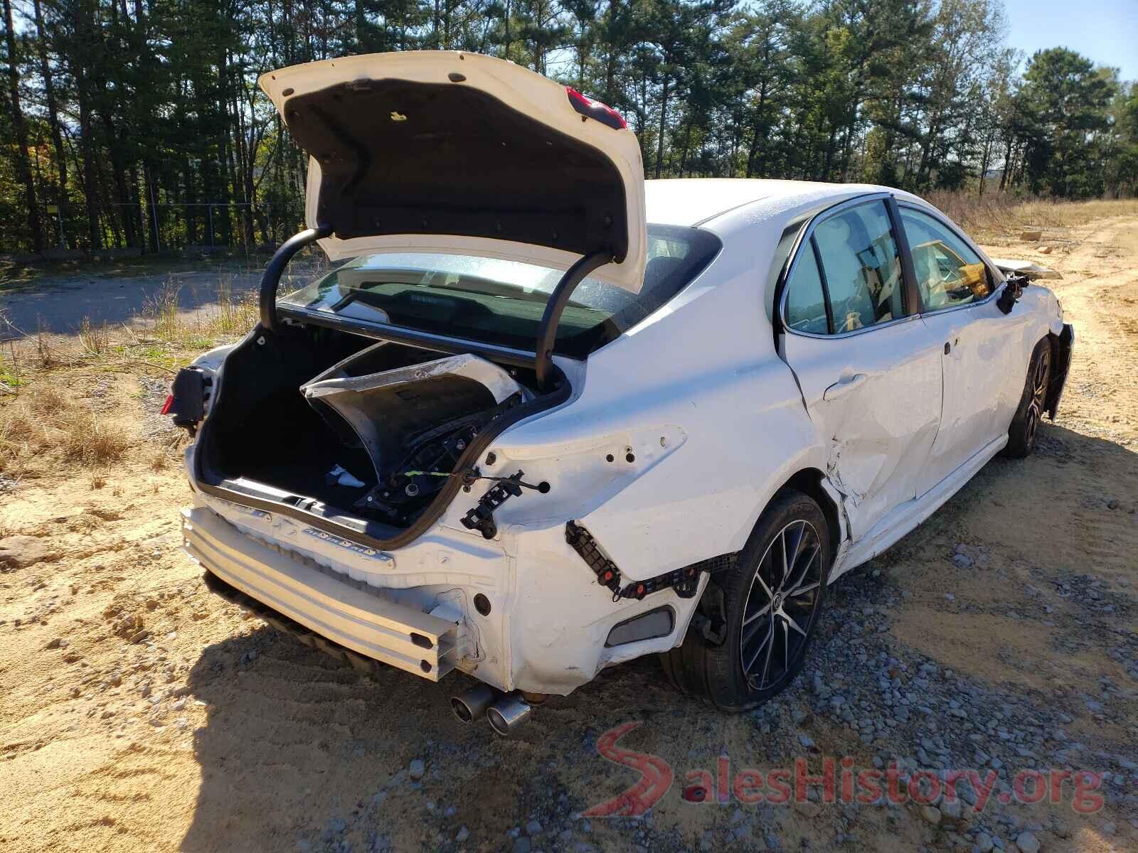 4T1G11AK9MU516868 2021 TOYOTA CAMRY