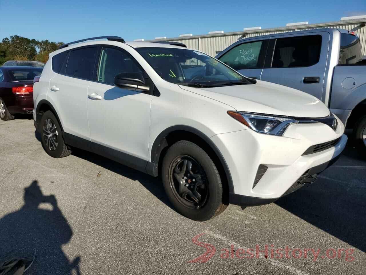 2T3ZFREV6JW451607 2018 TOYOTA RAV4