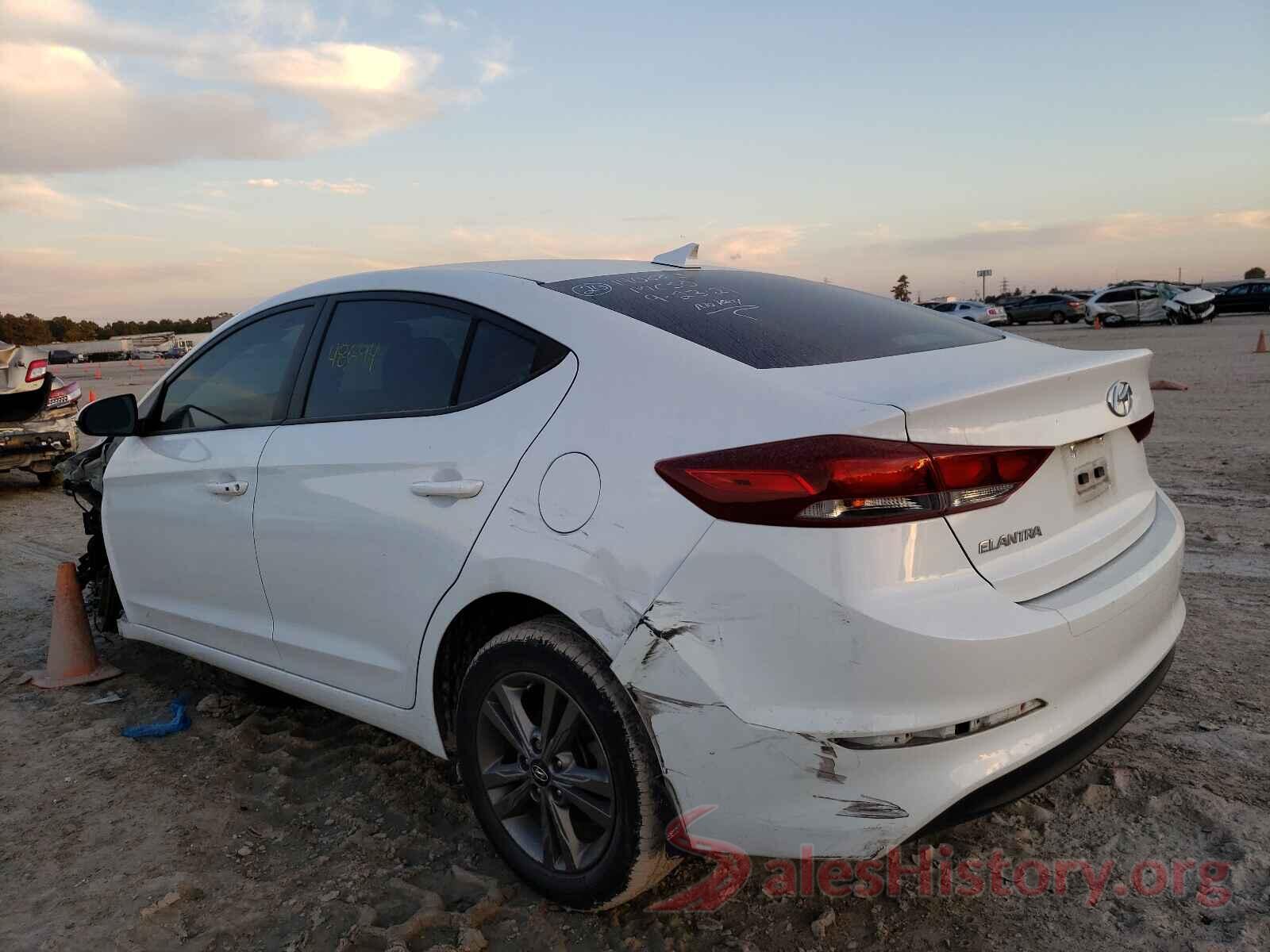 5NPD84LF9JH273721 2018 HYUNDAI ELANTRA