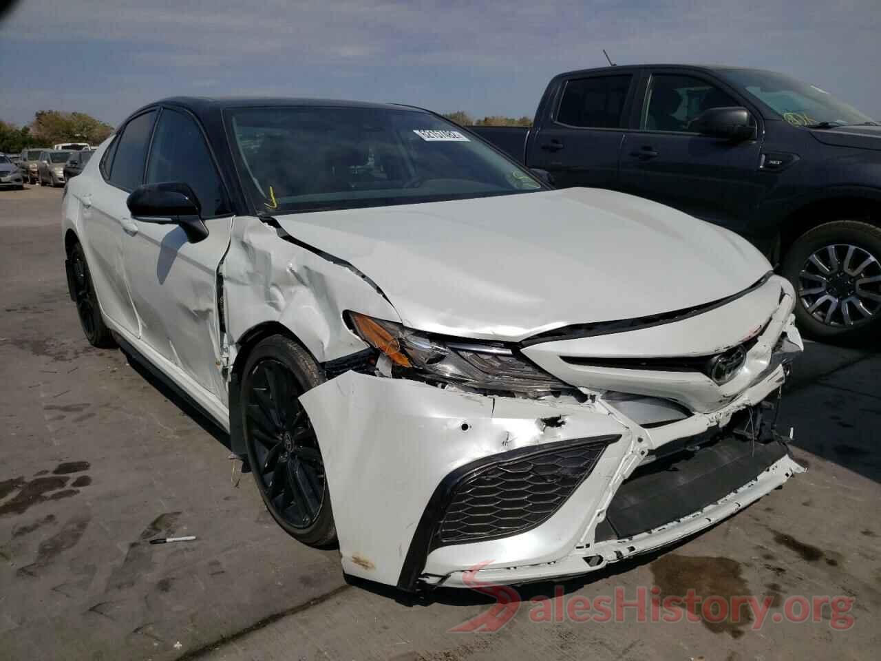 4T1KZ1AK8MU053365 2021 TOYOTA CAMRY