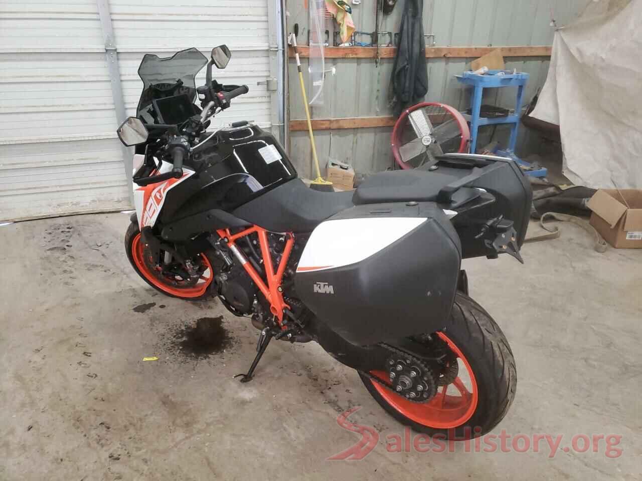 VBKV69404KM907346 2019 KTM MOTORCYCLE