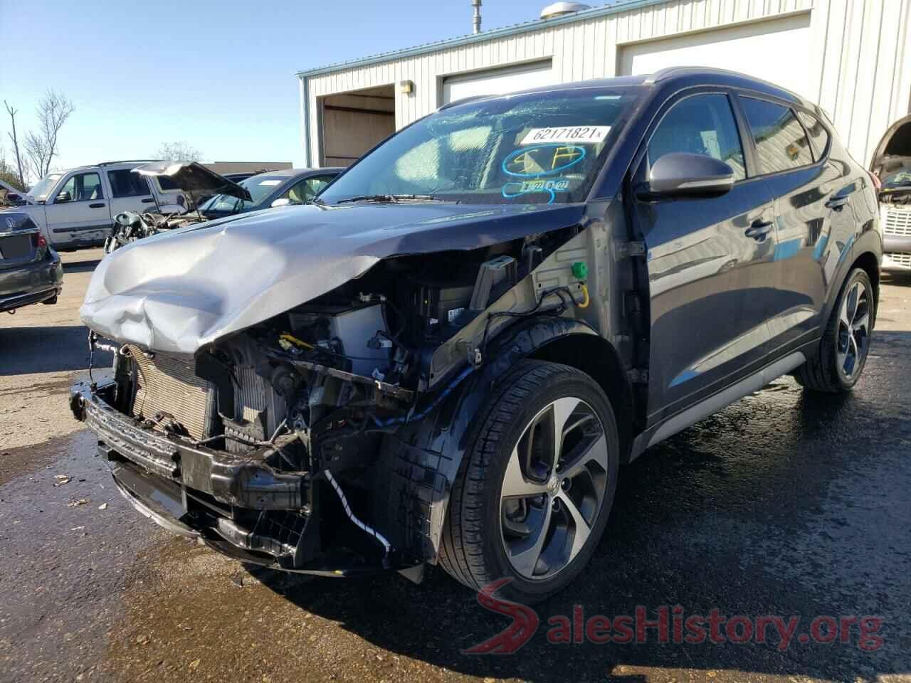 KM8J3CA22HU403412 2017 HYUNDAI TUCSON