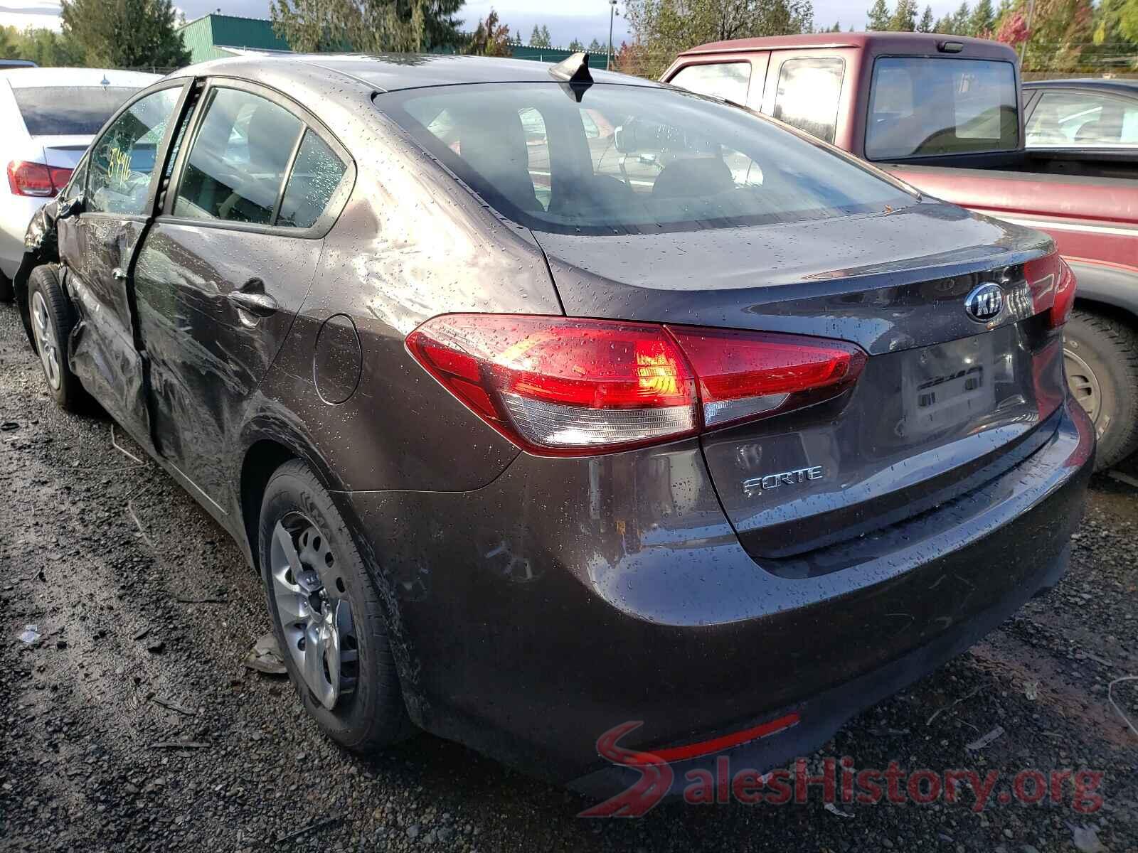 3KPFK4A75JE212196 2018 KIA FORTE