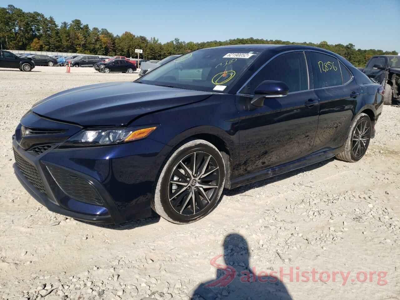 4T1G11AK7NU657634 2022 TOYOTA CAMRY