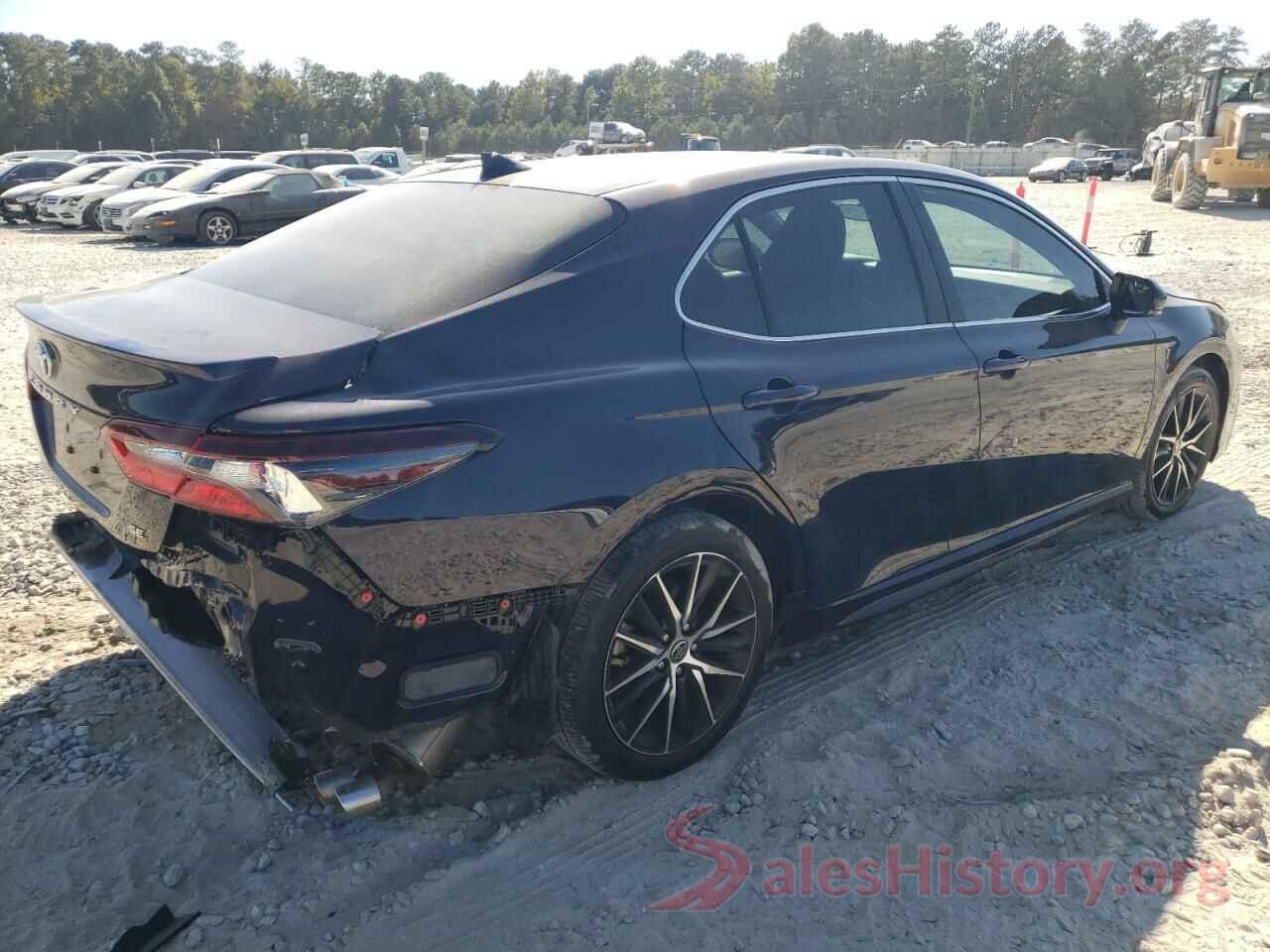 4T1G11AK7NU657634 2022 TOYOTA CAMRY