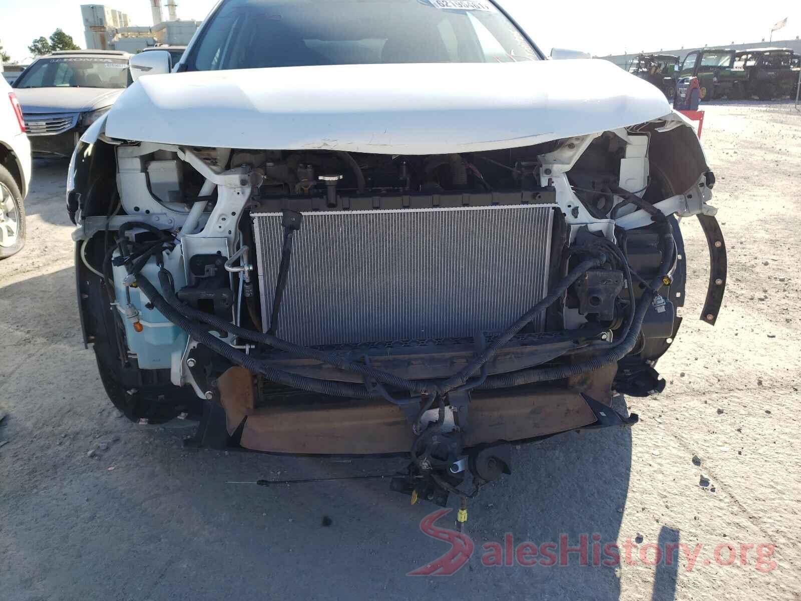 KNMAT2MV0JP526652 2018 NISSAN ROGUE