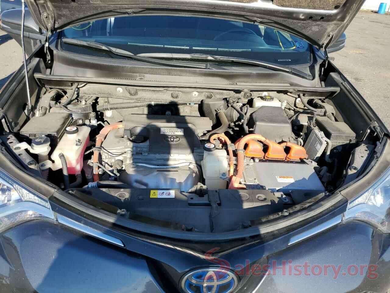 JTMRJREV5HD108826 2017 TOYOTA RAV4