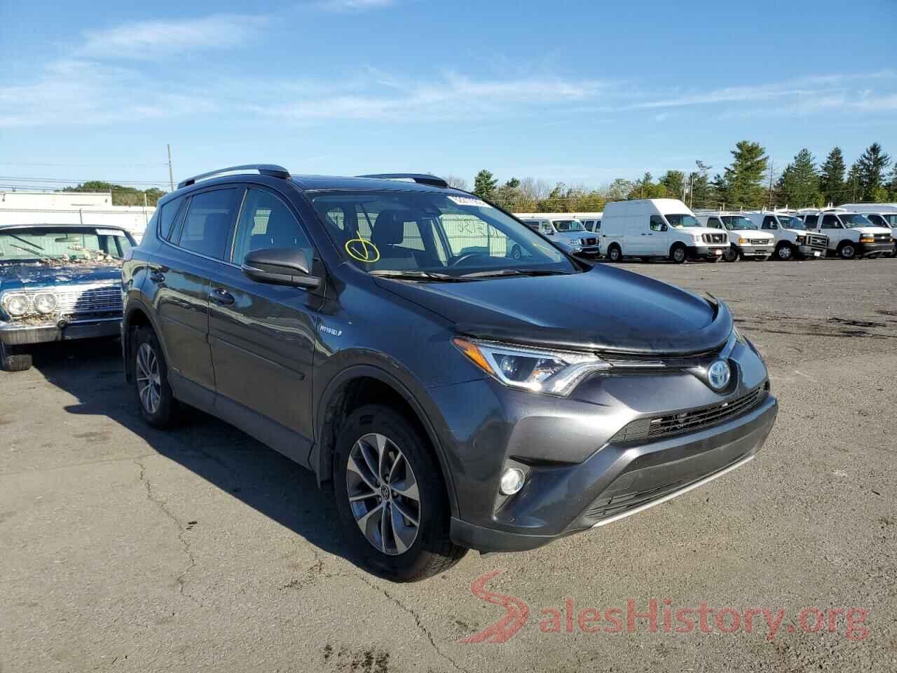 JTMRJREV5HD108826 2017 TOYOTA RAV4